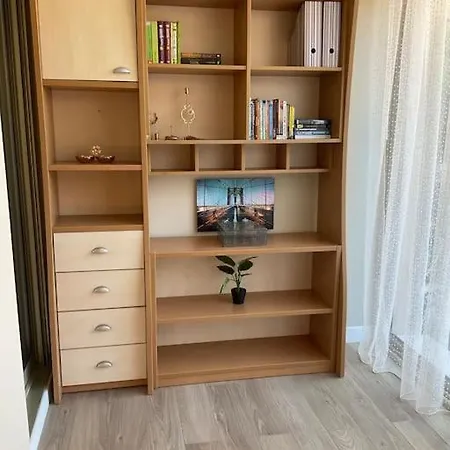 Luxury One Bedroom With Garden Апартаменты Валлорис