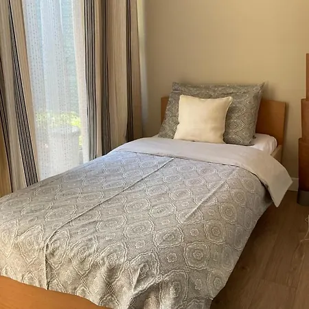 Luxury One Bedroom With Garden * Валлорис